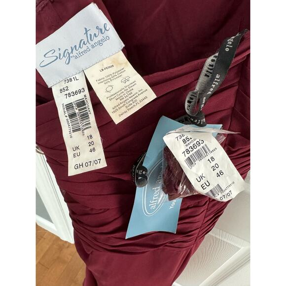 NWT Alfred Angelo 7381L Sweetheart Bridesmaid Dress in Mahogany size 18 - Picture 2 of 12